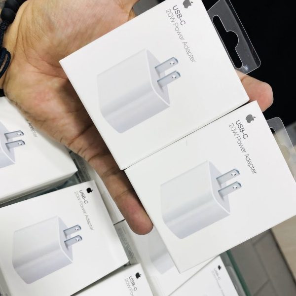 IPhone 20W 2PIN USB-C PD Adapter with 30 days warantty