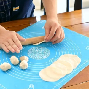 Silicon Fondant Rolling Mat or Silicone Baking Sheet Large with Measurements Stretchable with a gift